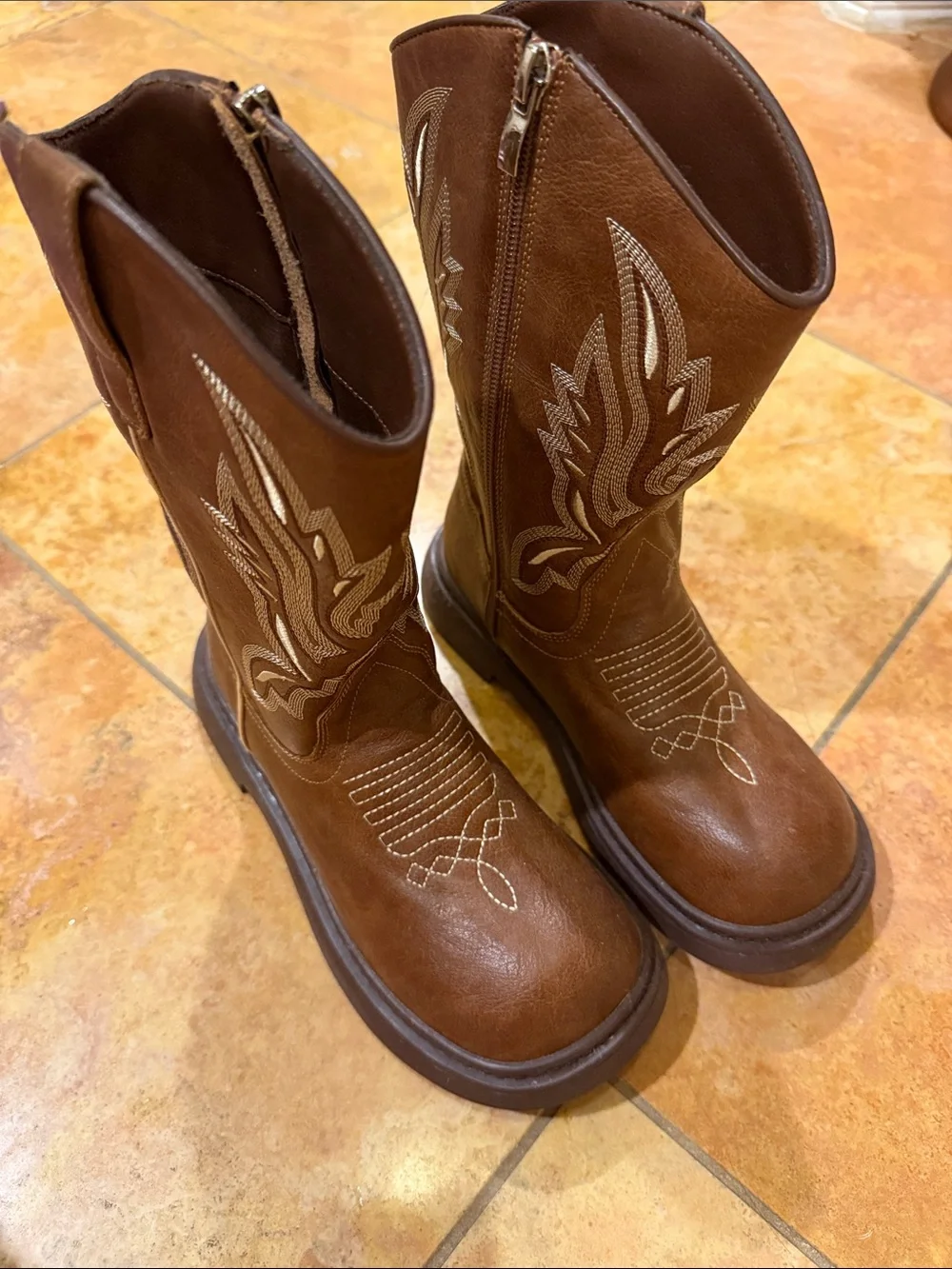 Brown Embroidered Western Zip-Top Boots